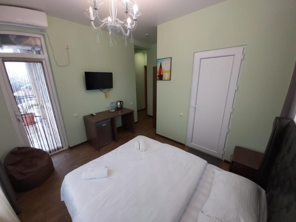 Hotel Maria Batumi Exterior foto